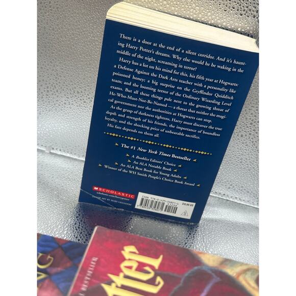 Harry Potter 7 book set - Picture 4 of 7